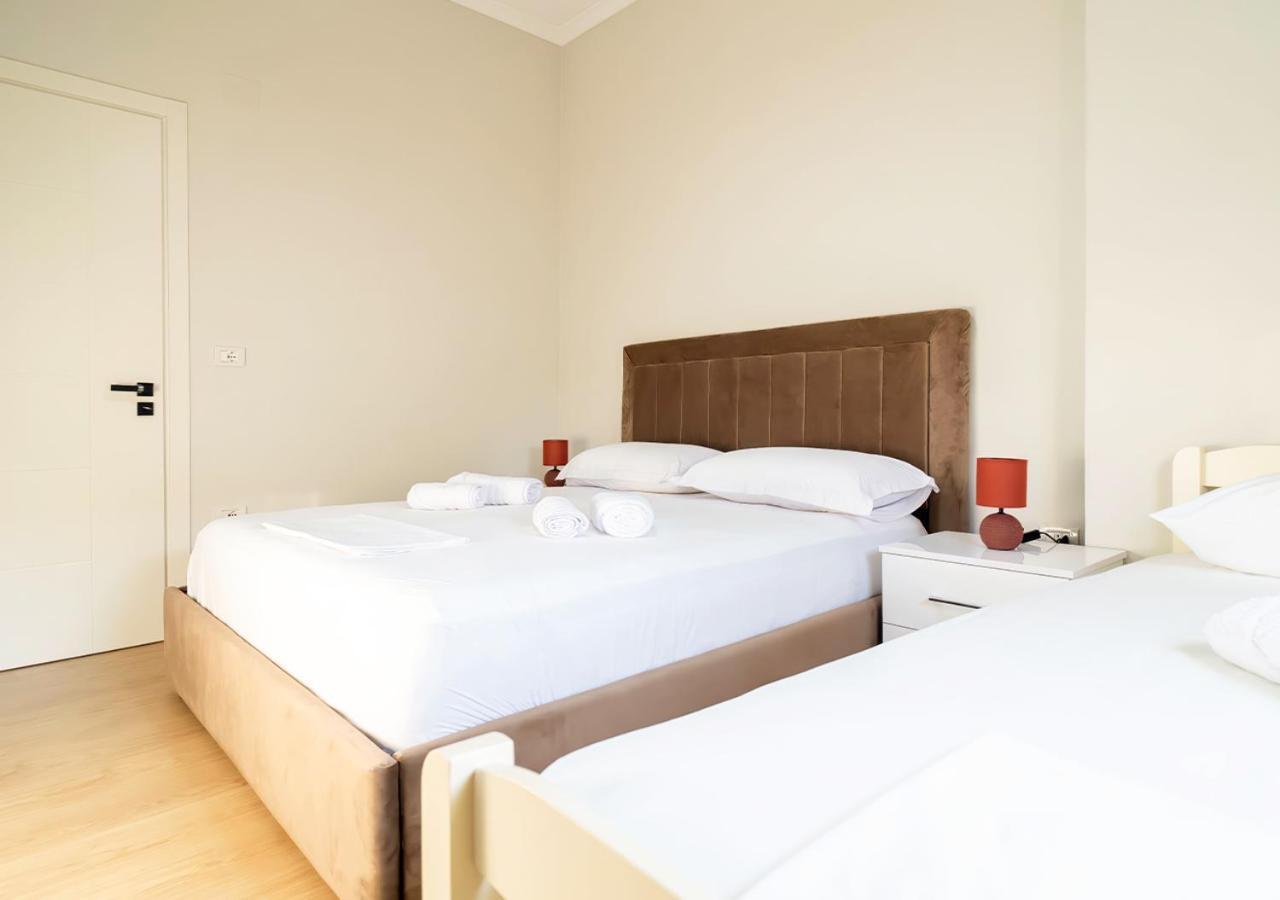 Home Inn Apartment 2 Near City Center Тирана Экстерьер фото