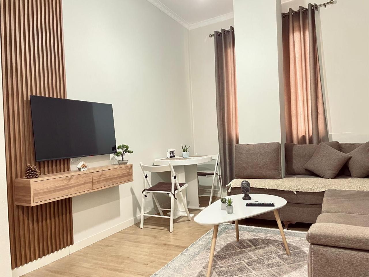 Home Inn Apartment 2 Near City Center Тирана Экстерьер фото